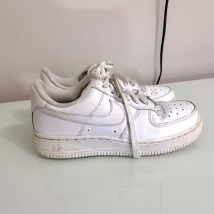 Nike Air Force 1, Size 7